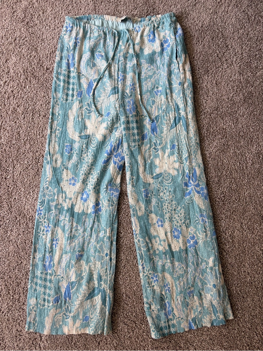 Abercrombie & Fitch Blue Floral Crinkle Wide Leg Pants Size S